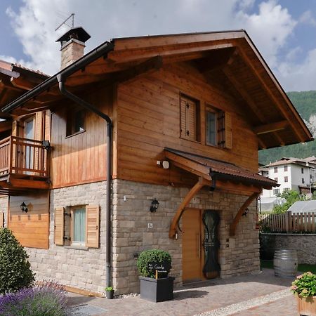 فيلا Agritur La Crucola فلافون المظهر الخارجي الصورة